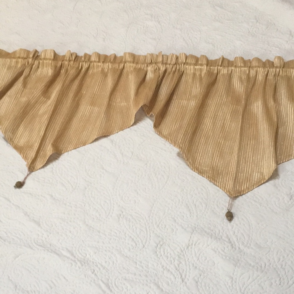 2 Window Valances Gold Metallic Triangle Beaded Tassel Rod Pocket